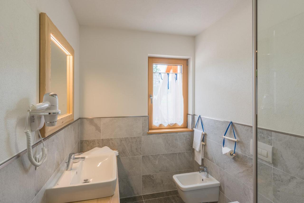Eco-Green Fiores Agriturismo Vigo di Fassa Exteriör bild